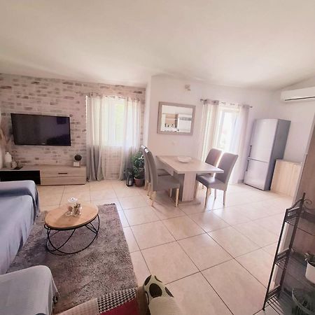 Apartman Simun Appartement Primošten Buitenkant foto