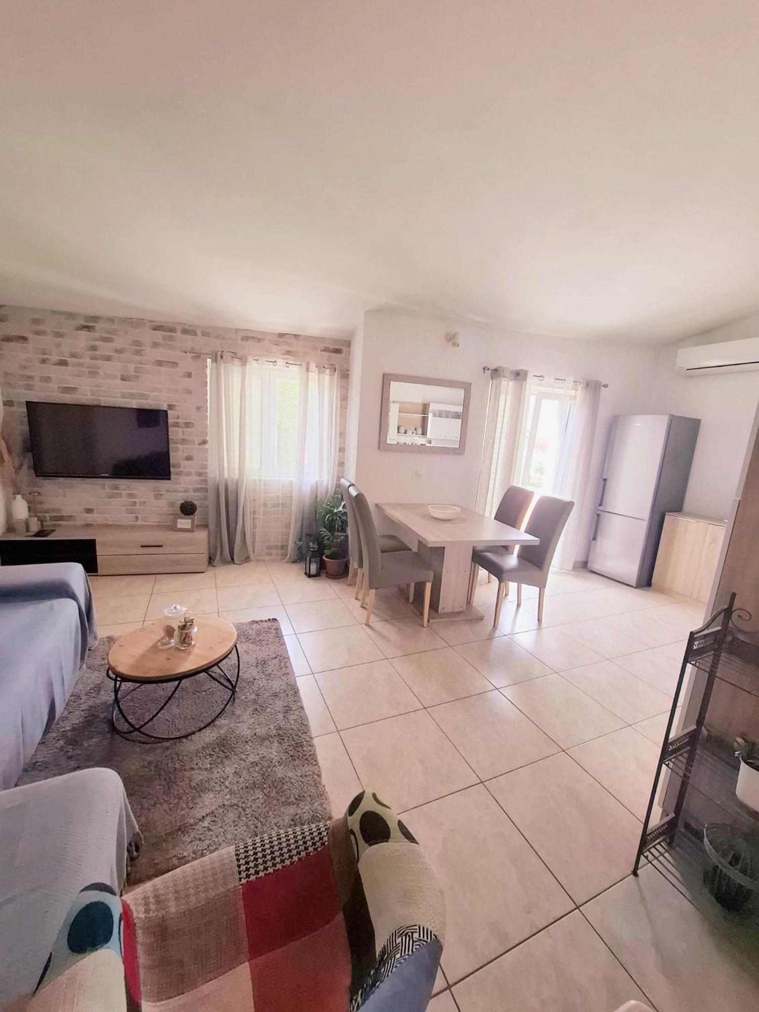 Apartman Simun Appartement Primošten Buitenkant foto